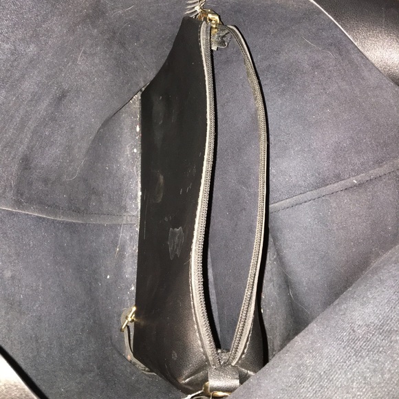 Black Hobo Purse - Picture 3 of 5